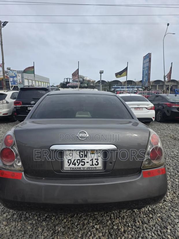 Nissan Altima 2007 Gray