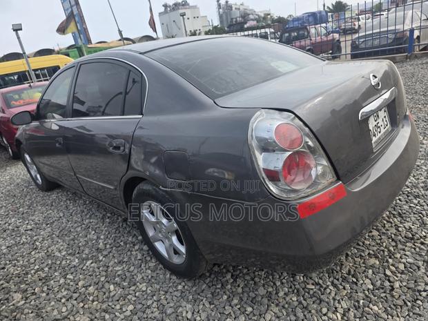Nissan Altima 2007 Gray