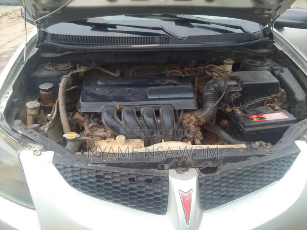 Pontiac Vibe 2010 Silver