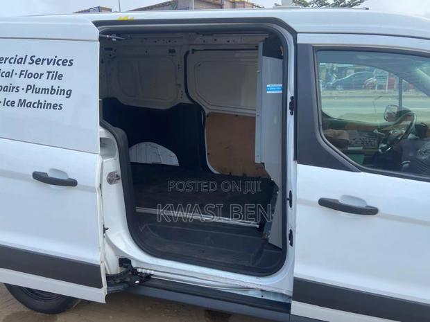 Ford Transit-350 2015 White