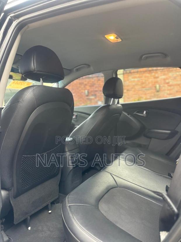 Hyundai Tucson GLS AWD 2015 Black