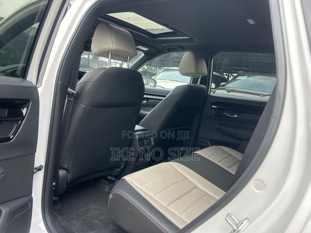 Honda CR-V 2023 White
