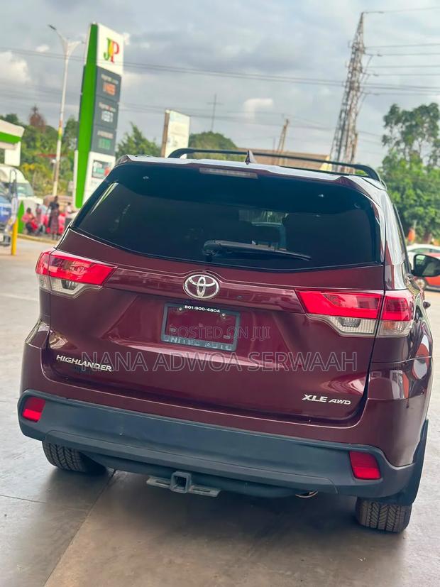 Toyota Highlander 2018 Red