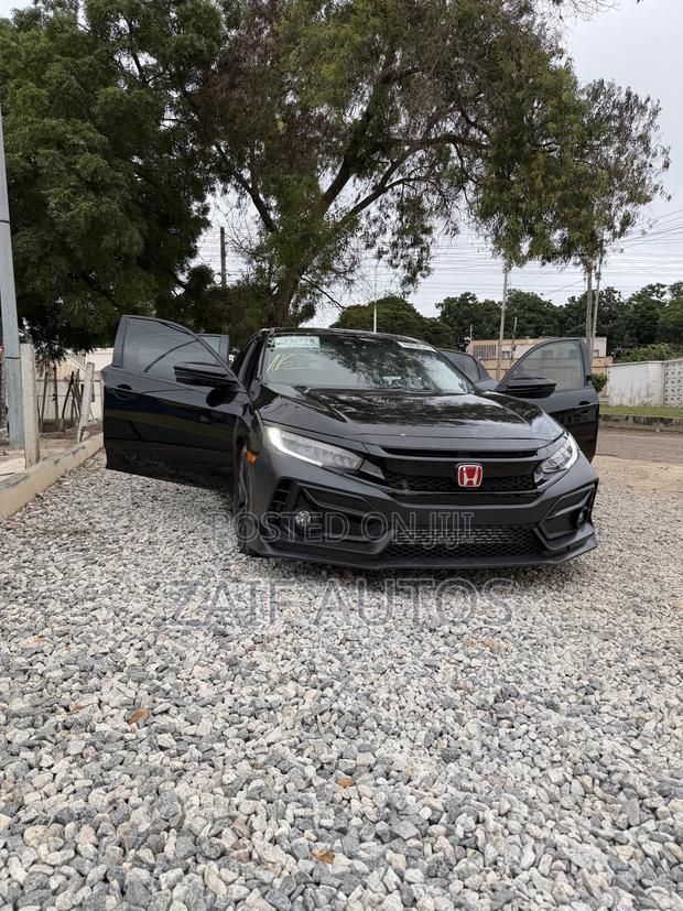 Honda Civic EX 4dr Hatchback (1.5L 4cyl) 2017 Black