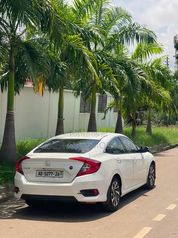 Honda Civic EX 4dr Sedan (2.0L 4cyl) 2017 White
