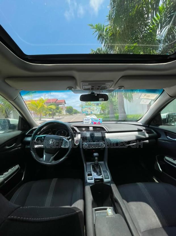 Honda Civic EX 4dr Sedan (2.0L 4cyl) 2017 White