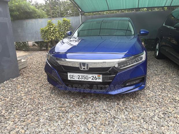 Honda Accord Sport (2.0L 4cyl Turbo 10A) 2019 Blue