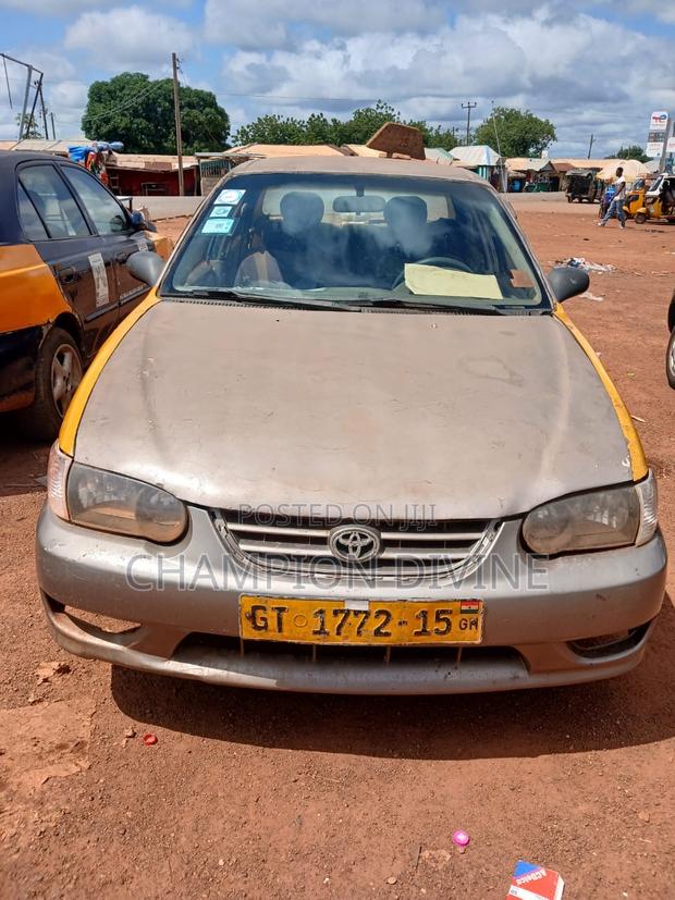 Toyota Corolla 2002 Beige