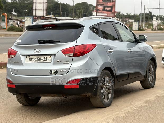 Hyundai Tucson Limited AWD 2013 Blue