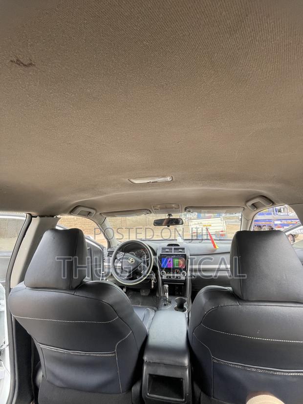 Toyota Camry SE 4dr Sedan (2.5L 4cyl 6A) 2015 White