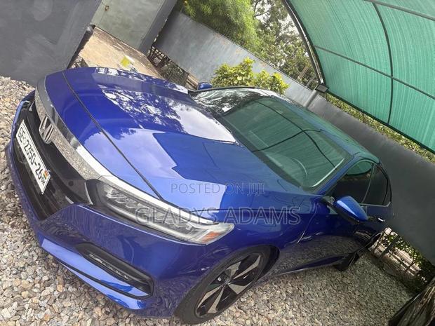 Honda Accord Sport (2.0L 4cyl Turbo 10A) 2019 Blue