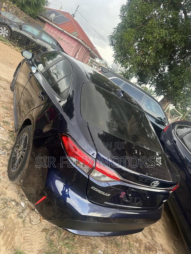 Toyota Corolla LE 2020 Black