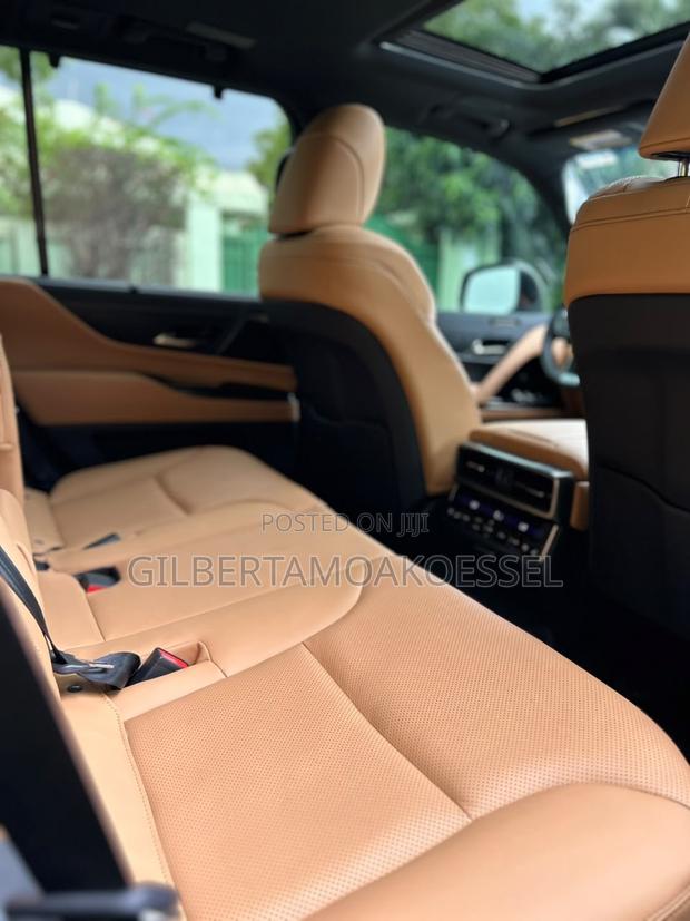 Lexus LX 500d 2026 White