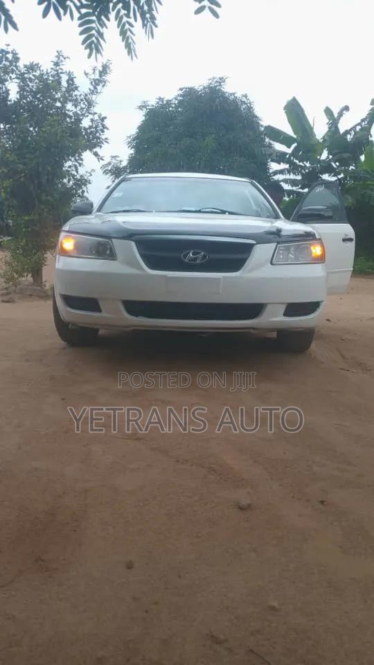 Hyundai Sonata 2008 White