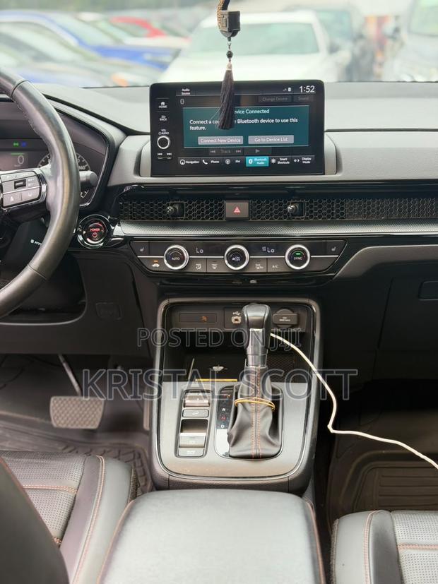 Honda CR-V EX 2WD w/o BSI 2023 White
