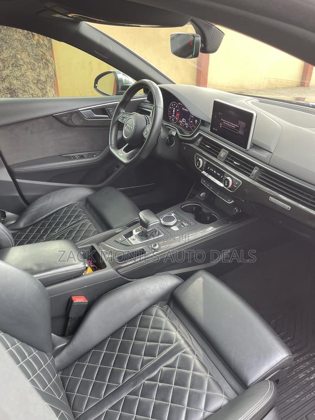 Audi S5 2019 Black