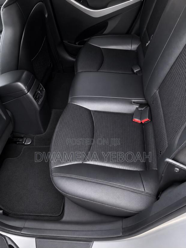 Hyundai Avante 2016 Silver