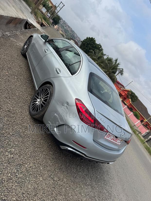 Mercedes-Benz C300 2022 Silver