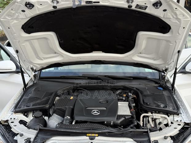 Mercedes-Benz C300 2016 White