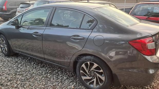 Honda Civic 2012 Gray