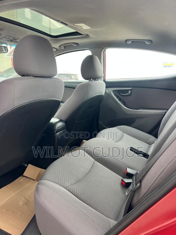 Hyundai Elantra 2015 Red