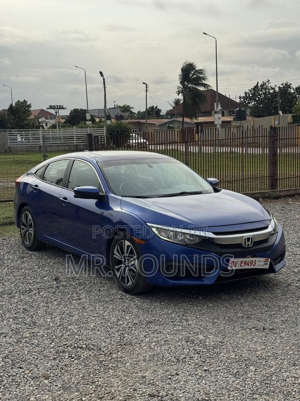 Honda Civic 2018 Blue
