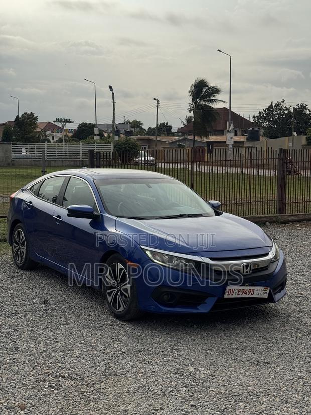Honda Civic 2018 Blue