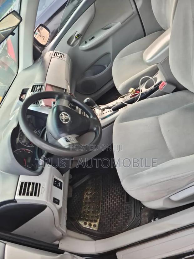 Toyota Corolla 2013 Black