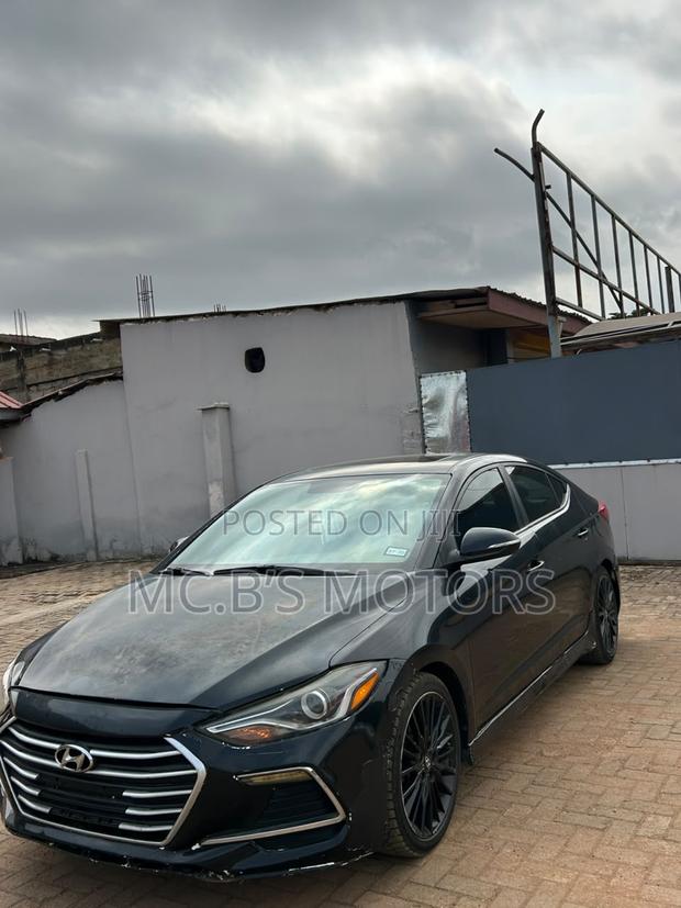 Hyundai Elantra 2018 Black