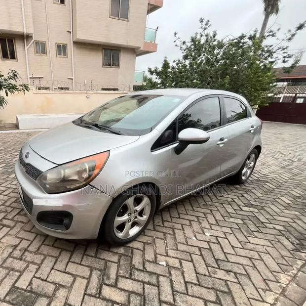 Kia Rio 2012 Silver
