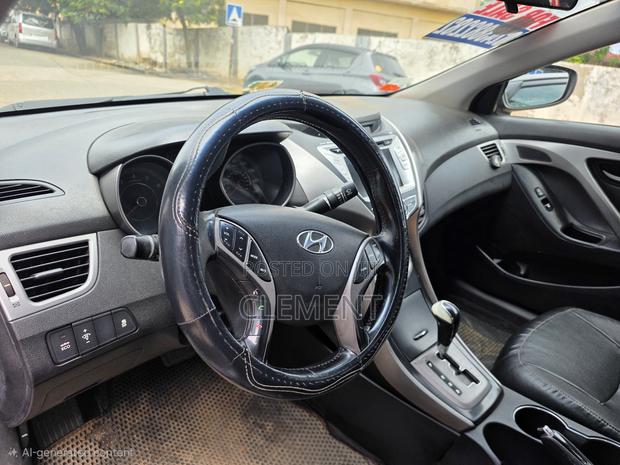 Hyundai Elantra 2013 Gray