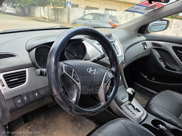 Hyundai Elantra 2013 Gray