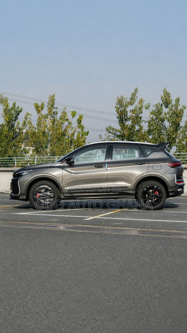 Geely Coolray 2025 Gray