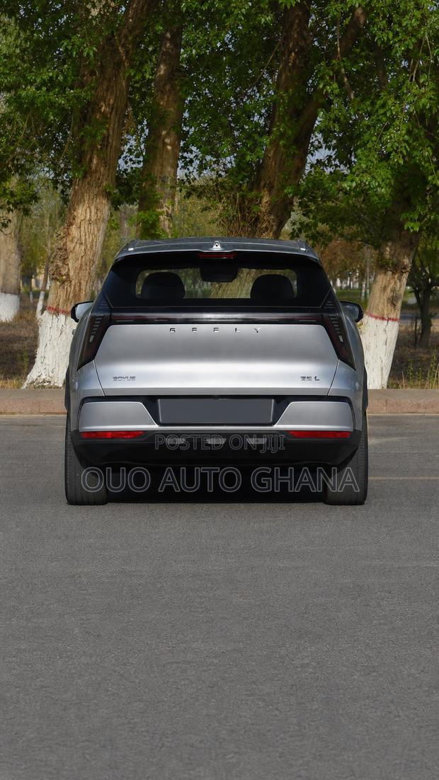 Geely Boyue 2026 Gray