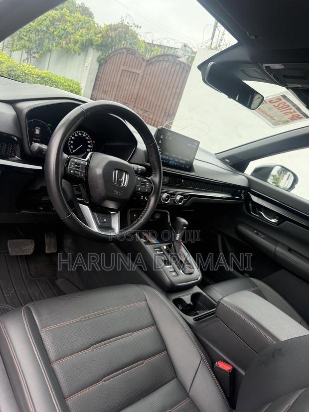 Honda CR-V Sport Touring Hybrid AWD 2026 White