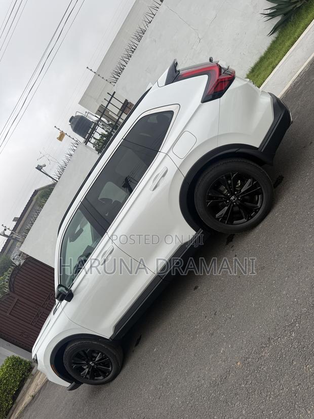 Honda CR-V Sport Touring Hybrid AWD 2026 White