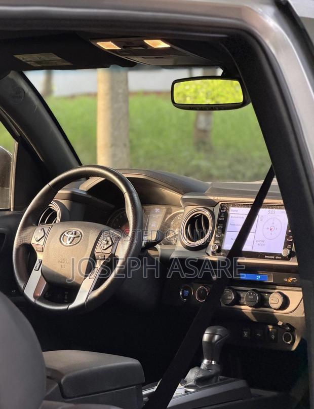 Toyota Tacoma 2023