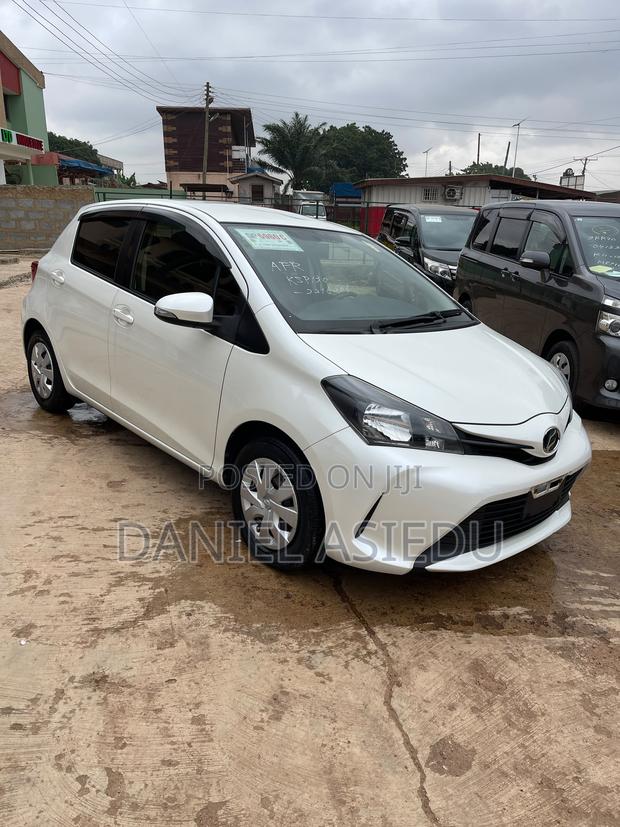 Toyota Vitz 1.3 AWD 3dr 2015 White
