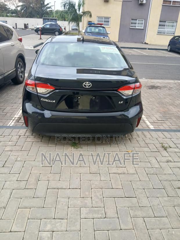 Toyota Corolla LE 2026 Black