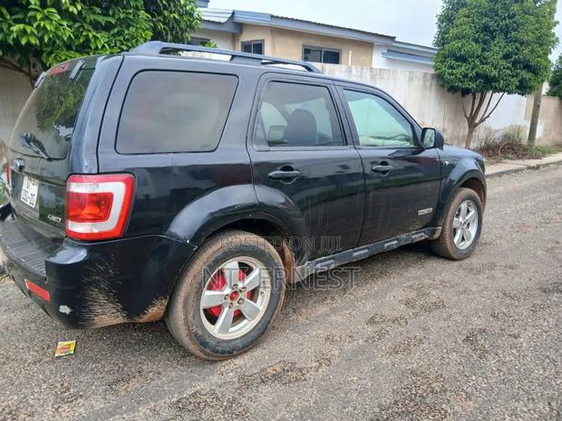 Ford Escape XLS 4WD 2.3 2008 Black