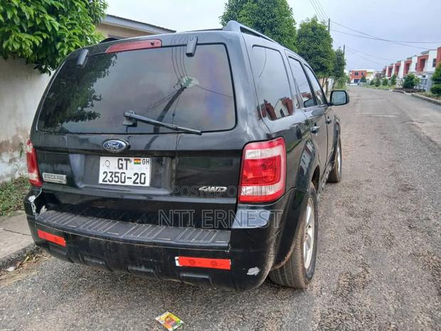 Ford Escape XLS 4WD 2.3 2008 Black