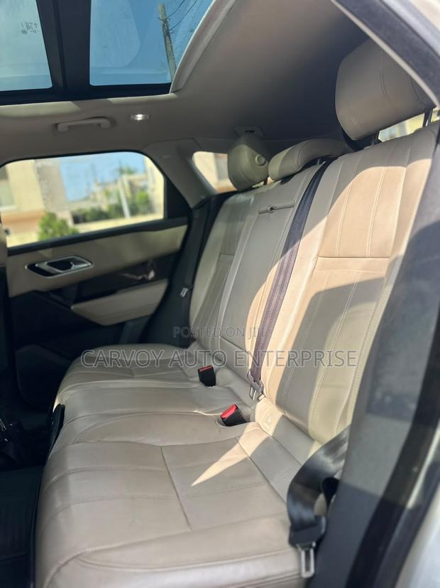 Land Rover Range Rover Velar P380 SE R-Dynamic 4x4 2018 Gold