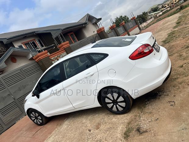 Ford Fiesta 2013 White