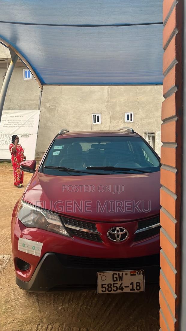 Toyota RAV4 2015 Red