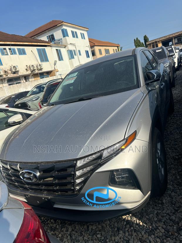 Hyundai Tucson 2022 Silver