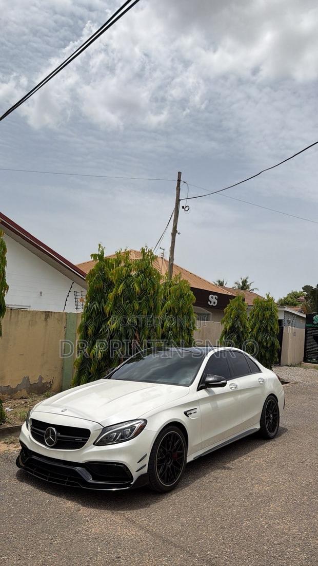 Mercedes-Benz C63 2016 White