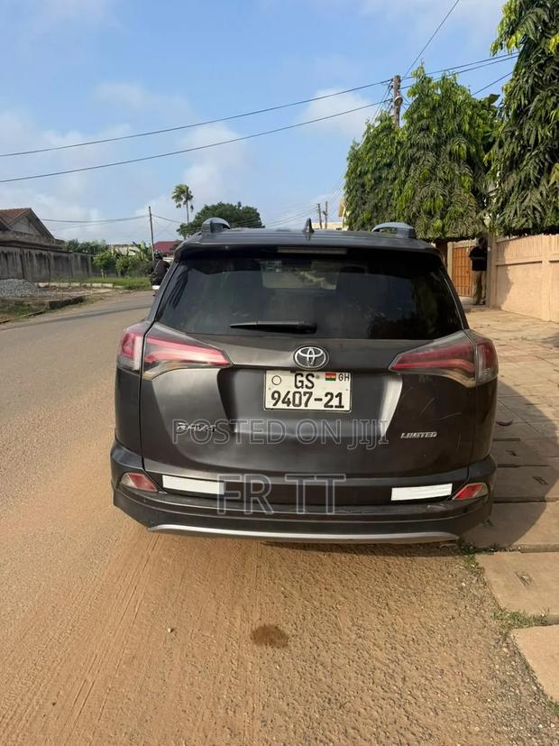 Toyota RAV4 2018 Matt Black