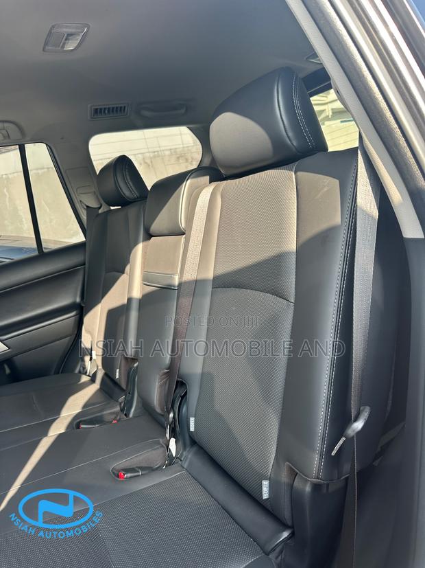 New Toyota Land Cruiser Prado 2023 Gray