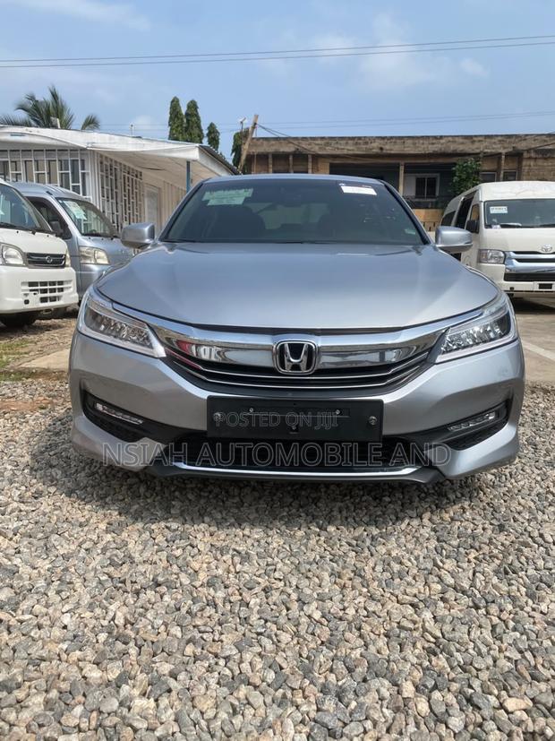 Honda Accord 2017 Silver