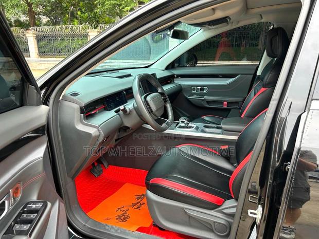 Jetour Dashing 2025 Black